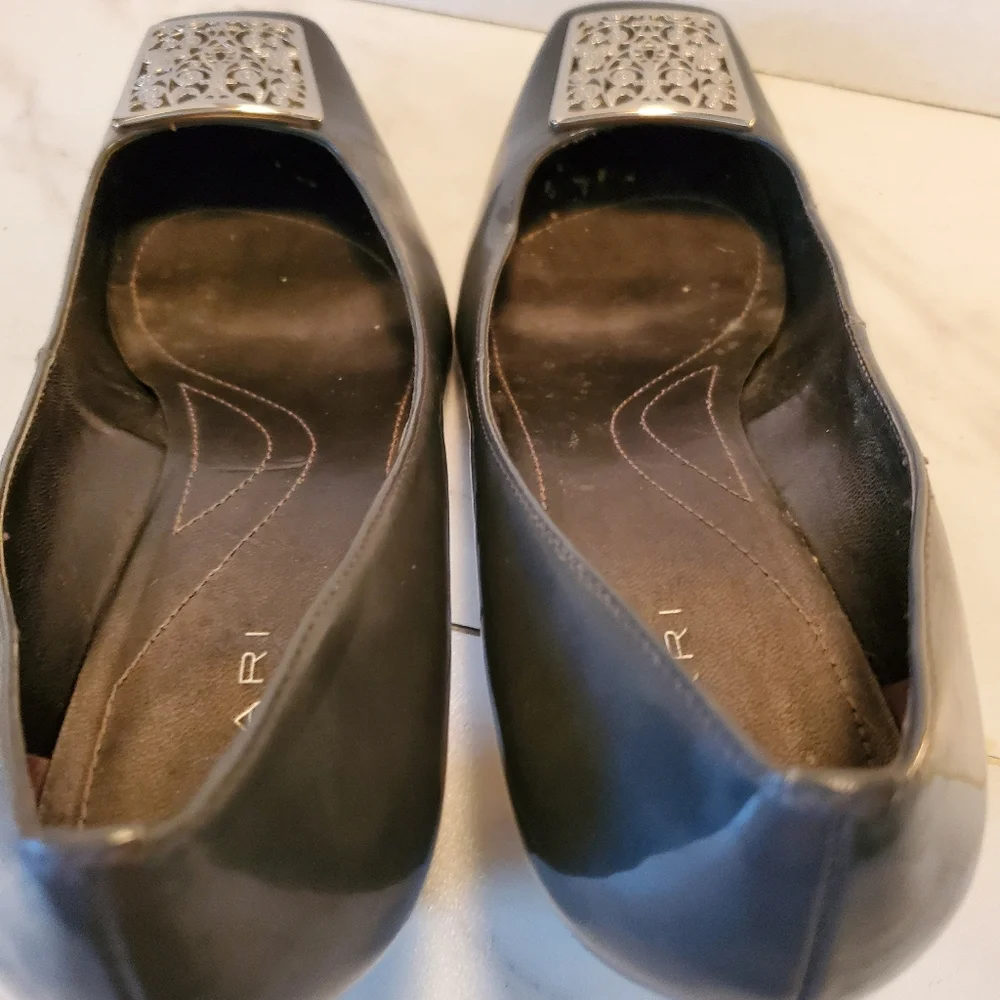 Tahari silver patent